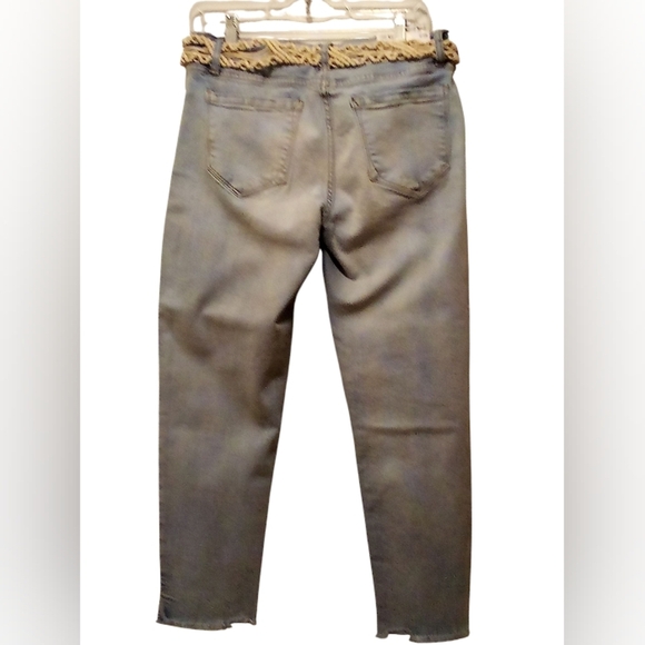 Kenzie Jeans - Lite Wash, Skinny, 8/29, Cropped / Slightly Distressed, Belted - Picture 6 of 16
